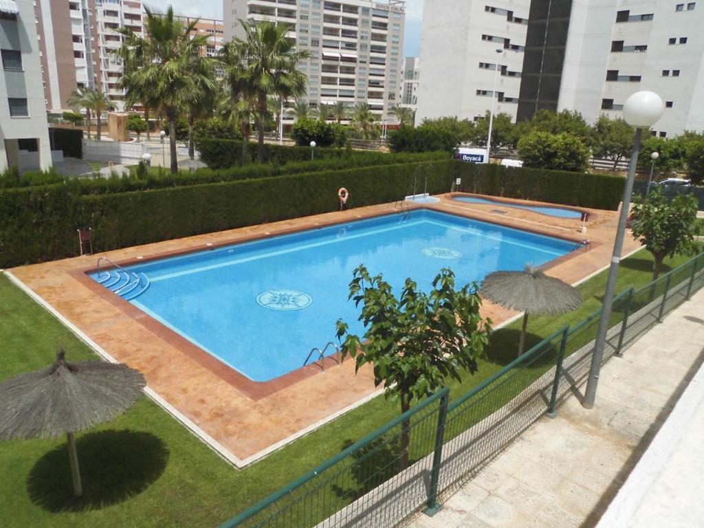 Cala De Benidorm Holidays 卡拉德费斯特拉特 外观 照片